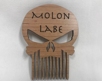 Punisher Beard Comb/Stocking stuffer/Molon Labe/Valentines gift for him/Wooden Beard Comb/Personalized/Beard Care/Beard Grooming