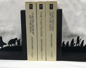 Lord of the Rings Bookends/children’s bookends/book shelf/handmade gift/unique bookends/gift for book lover/gift for him/her/dad/geek gift