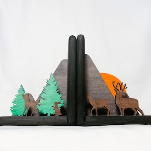 Woodland Bookends/Forest/Nature Scene/Book Lover Gift/Nursery/Deer/children bookends/kids bookends/3d book ends/book shelf/woodland scene Black