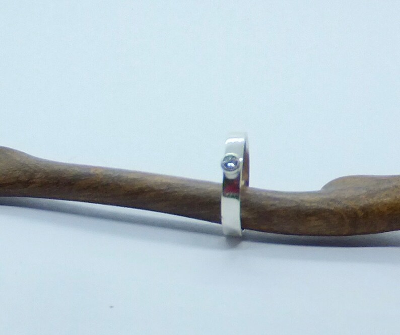 Sterling silver white stone band