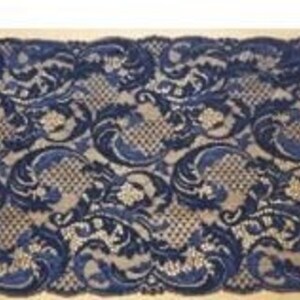 New Calais Leavers Lace Iris Blue, 26 cm, Made in France