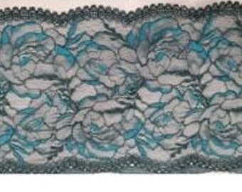 New Turquoise Green Calais Lace, 21 cm, Made in France
