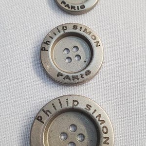 Anthracite grey metal knob with 4 holes - Classic knob 17 mm, 23 mm or 28 mm