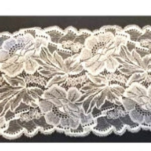 New Calais Leavers Light Beige Lace, 16.5 cm, Made in France image 1