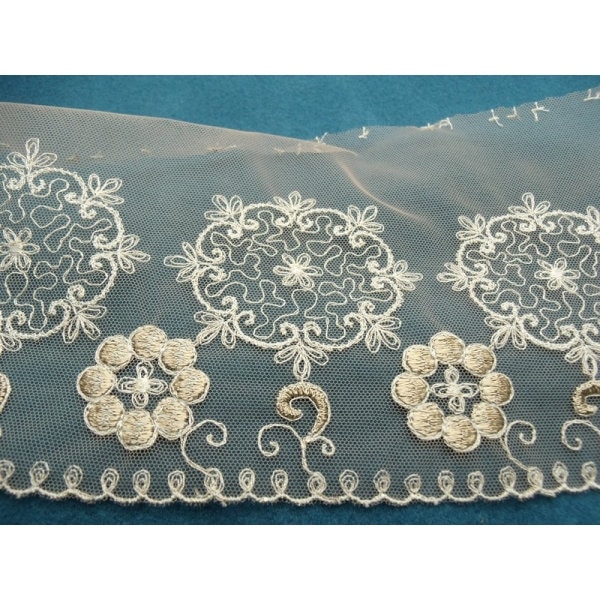 Dentelle Brodée Sur Tulle 14 cm, De Fabrication Française