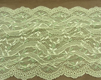 Calais Lace Stretch Green Anise, 17 cm, Made in France