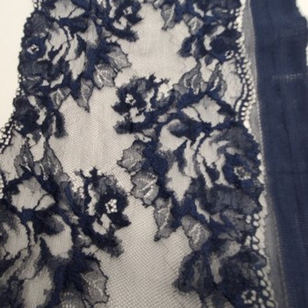 New Lace De Calais Leavers blue 21 cm/embroidery height :18 cm, Made in France