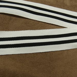 MILITARY RIBBON white and black, 3 cm, Very trendy this fall; These braids inspired by military outfits are very current