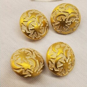 NEW acrylic button made of white and gold, 18 mm, sold in packs of 6 / 1.16 euros each