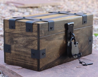 Personalized Treasure Box with Padlock And Skeleton Key / Antique Wooden Memory Box / Large Lockable Wedding Chest / Hope Chest