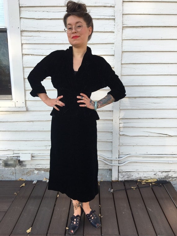 Vintage 30s 40s handmade black velvet jacket skirt