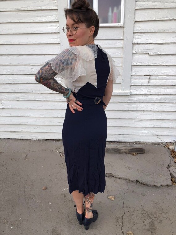 Vintage antique 30s delicate flutter sleeve flappe