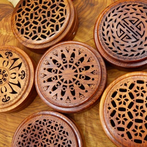 Holz Mandala Räuchergefäß Weihrauchbrenner braun Räucherwerk Kräuter Orient Schale schön Schüssel Geschenk Holzbox Aufbewahrung Schmuck Kram
