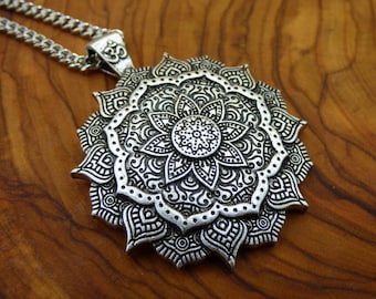 Mandala Flower Star OM ॐ Amulet Necklace Antique Bronze or Silver ~Tibet ~HIPPIE ~GOA ~Boho ~Tibet ~Ethno ~Nature ~Esoteric ~Ethnic ~Indian