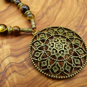 Colar com contas de olho de tigre em bronze, mandala, pedra preciosa, pedra de cura, marrom e dourado, natureza, presente para ele/ela, homem/mulher, namorada, pingente da sorte, GOA, boho, tibetano