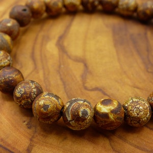 8 mm Tibet Agate Eye - Gemstone Bracelet Brown GOA Hippie Boho Natural Healing Stone Gift Him Her Man Woman Friend Rarity Energy Power Chakra