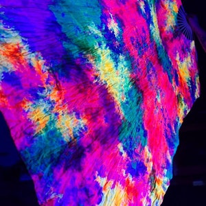 UV ACTIVE* Silk Fan Batik Colorful Fairy Fan Silk Dance Costume Performance Music Festival Party Blacklight Summer GOA Hippie Flow Gift