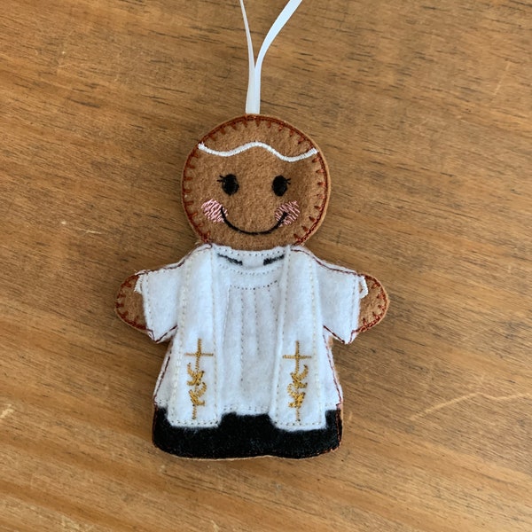 Priest gift, vicar gift, priest gingerbread man, hanging gingerbread man, personalised vicar, easter gift, religious gift