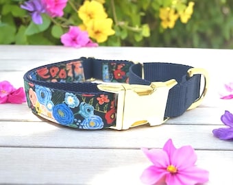 Collar Martingala de 1.5" de ancho con hebilla, diseño floral, para niña, personalizado, grabado, de diseñador, para cachorro