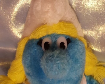 Vintage Kawaii 1981 Smurfs Smurfette Peyo Russ Berrie & Co. plush bean bag beanie blonde braids with dress 8 inch sitting pose good shape