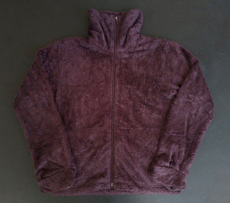 patagonia purple sweatshirt