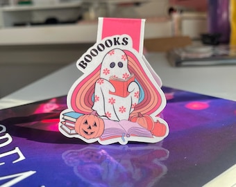 Ghost magnetic bookmark || Bookish Gift | Book Club bookmark | Gifts for Librarians | Magnetic Page Clip || Halloween bookmark