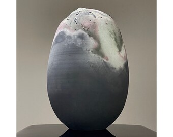 Jeffery Zigulis (American, b. 1954) Large Anagama Fired Seed Pot Vessel (Signed, 1982)