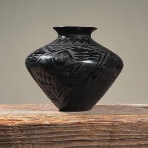 Vintage Mata Ortiz Polished Painted Geometric Blackware Pottery By Salvator Baca