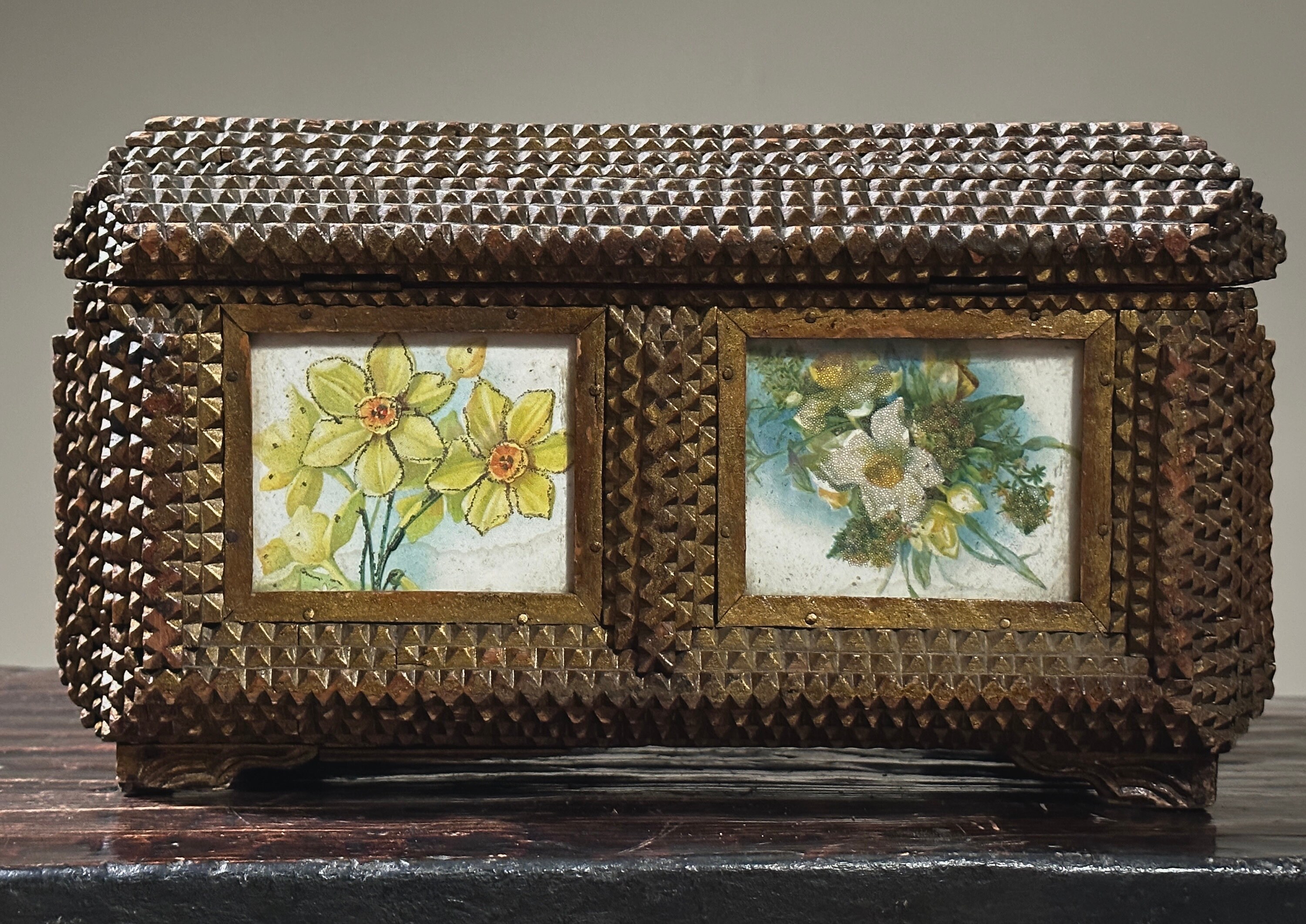 Antique Chip Carved Tramp Art Box With Floral Collage Inserts - Etsy
