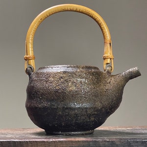 Peter Callas (American, b. 1951) - Vintage Anagama Wood Fired Ceramic Tea Pot, Signed
