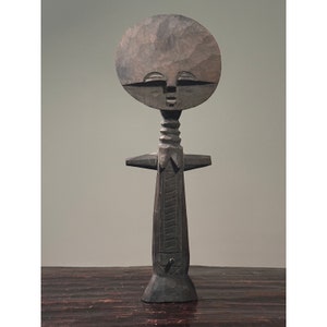Vintage Hand Carved Folk Art African Ashanti fertility Sculpture