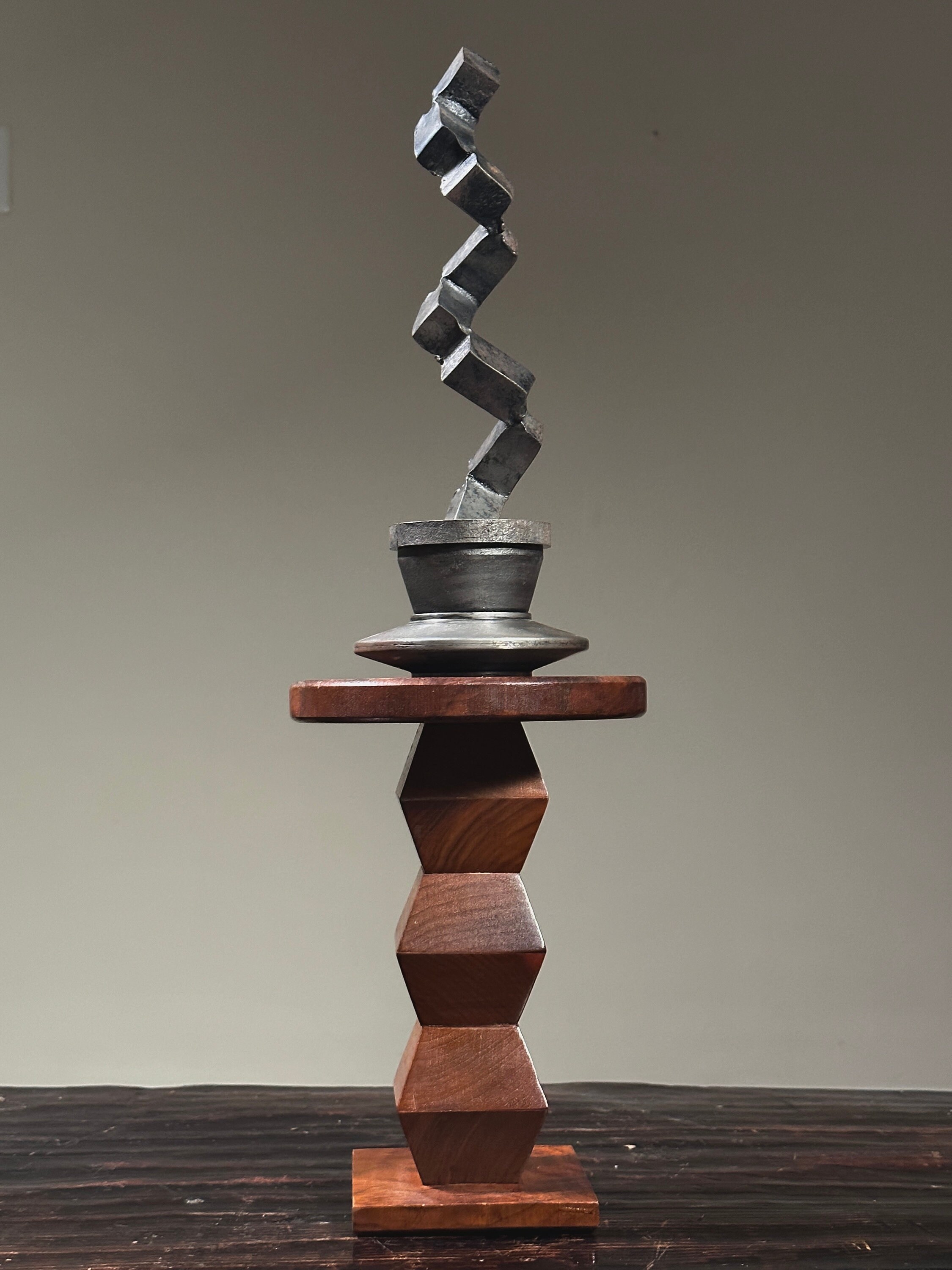 Chocolateイサムノグチ Sculptural Design Isamu Noguchi: Sculptural Design | イサム・ノグチ | nostos