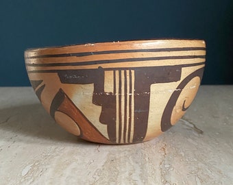 Vintage Hopi Hand Painted Polychrome Bowl