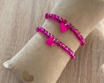 Bracelet femme élastique/en perle rose/ breloque cœur rose