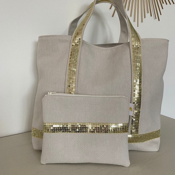 sac de plage, de course, sac à main, style Vanessa Bruno,  tissu beige avec sequins dorés avec sa pochette plate assortie