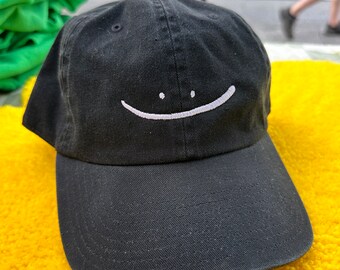 smiley dad hat black & white