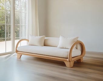 Sofá de madera hecho a mano de mediados de siglo, sofá artesanal, muebles rústicos de madera para decoración de sala de estar.