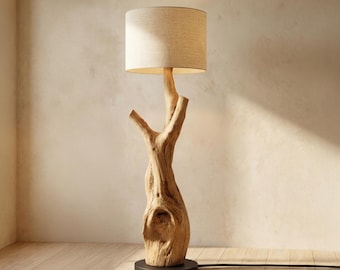 Rustieke vloerlamp Hoge houten lamp Houten staande lamp Handgemaakt meubilair Natuurlijk interieur