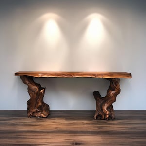 Tavolo in legno con bordo vivo, consolle personalizzata, scrivania rustica, scrivania in noce, mobili fatti a mano per soggiorno