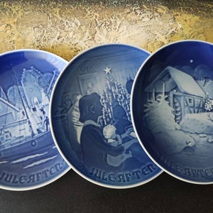 Copenhagen porcelain 3  Plate set, Made in Denmark, B and G Christmas plate, 1976, 1975, 1971