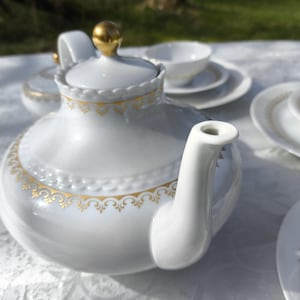 Hutchenreuther Porcelain Coffee Pot, Coffee Dining Set, Gold Rim, Porcelain,Tirschenreuth Hutschenreuther porcelain coffee set