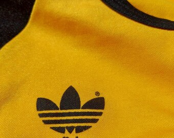 retro adidas logo