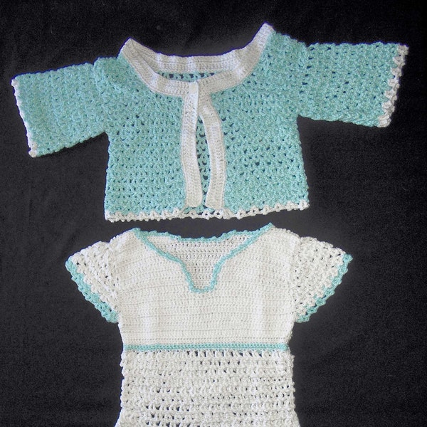 Ensemble gilet et robe au crochet pour bébé 18 mois