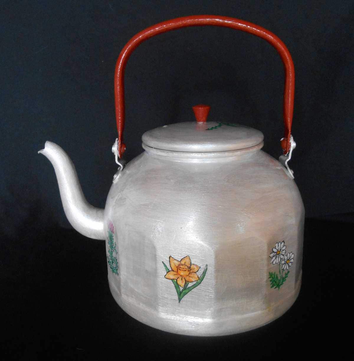 Bouilloire Décorative en Aluminium Peinte