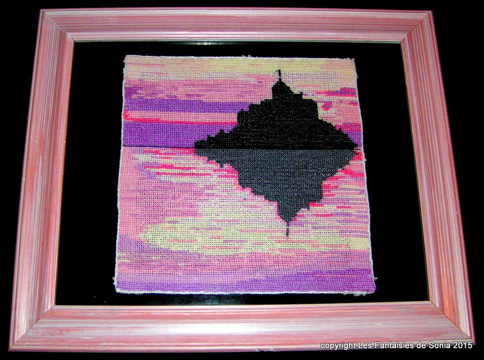 Broderie Mont Saint Michel Faite à La Main