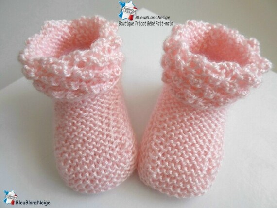 chaussons bébé roses fille tricotés à la main en 100% laine mérinos