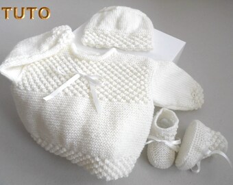 TUTO  TU-037 - Naissance PDF tricot bébé ensemble astrakan écru clair, tricot bb, tricot bebe, layette bb,  fiche tricot bebe, brassiere