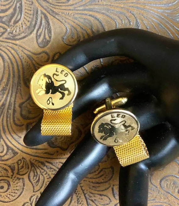 Vintage Dante Leo Lion Wrap Around Cufflinks      