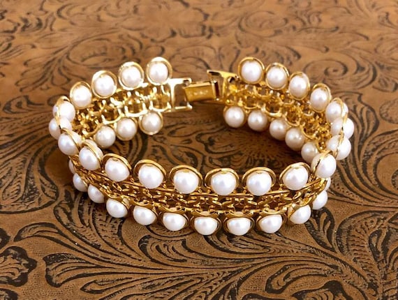 Avon cheap pearl bracelet