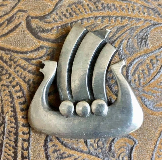 Vintage Rune Tennesmed Pewter Brooch                        236 View 2